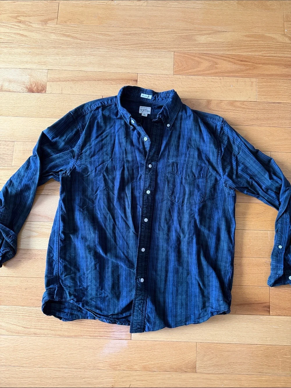 J crew Classic Navy/green Plaid Button-Down Shirt - Men
